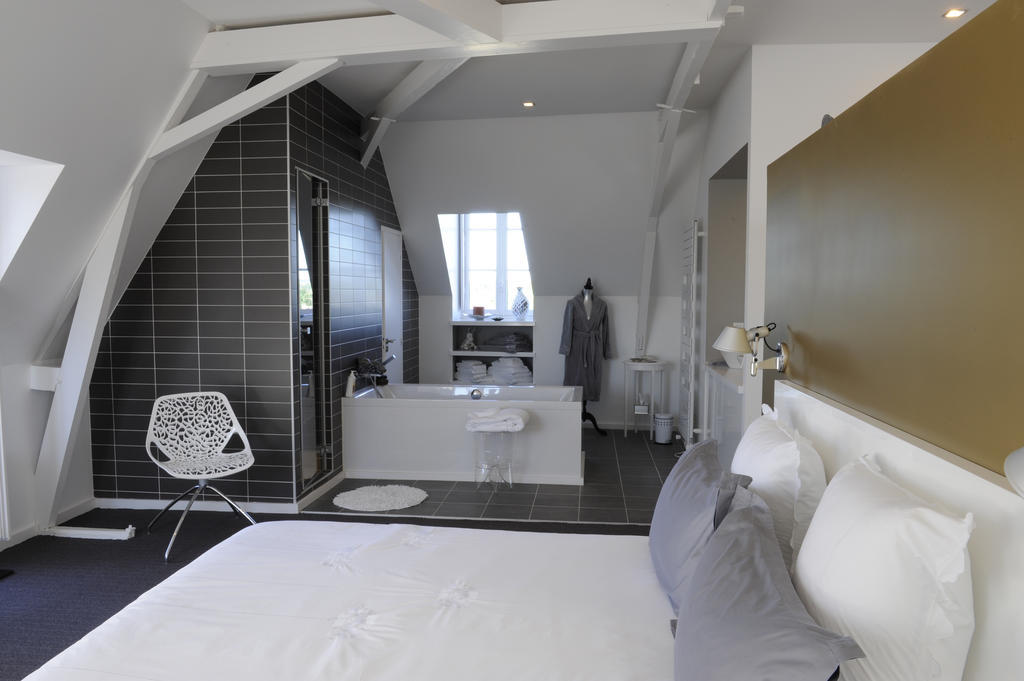 Chambres D'Hotes Les Tilleuls คอญญัก ห้อง รูปภาพ